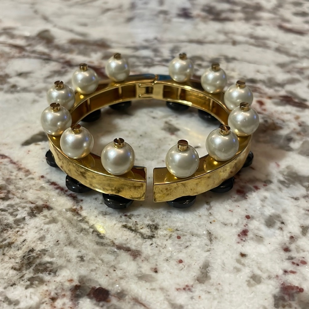 L S marked Bead Bracelet
